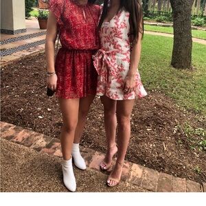 KEEPSAKE Floral V-Neck Sleeveless Romper